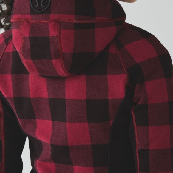 Lululemon Scuba Hoodie II
Mini Camp Check Printed Heathered Cranberry Black 2 - Picture 7 of 16